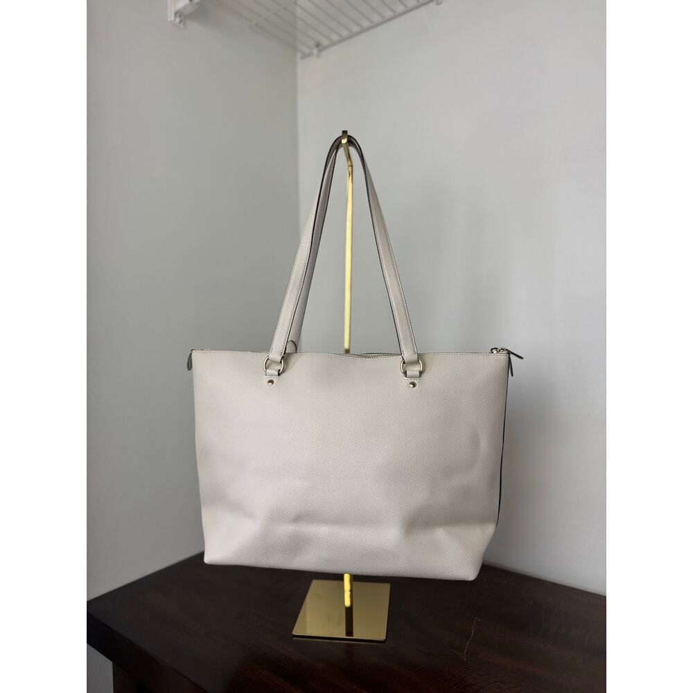 Coach Gallery Tote Gold/Chalk (off white/cream) EUC - Picture 9 of 15